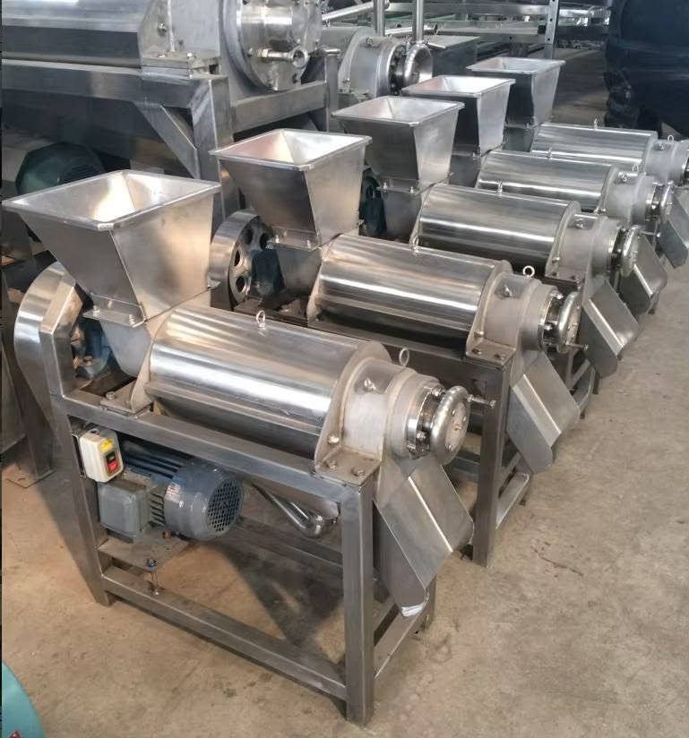 Container port machinery shipping